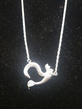 Jeulia "Dancing by the Moonlight" Sterling Silver Mermaid Necklace